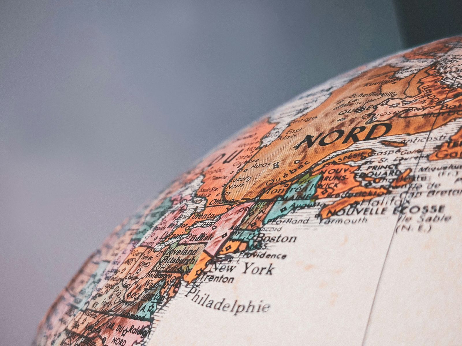 Globe terrestre — un réseau mondial
